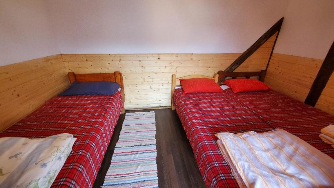 Casa Rustic Fehér&Fekete Vendégházak Sovata Extérieur photo