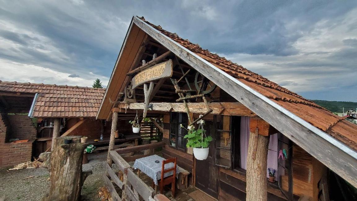 Casa Rustic Fehér&Fekete Vendégházak Sovata Extérieur photo