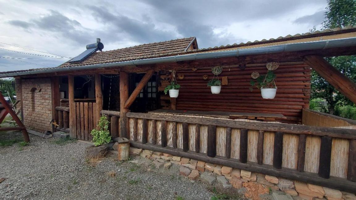 Casa Rustic Fehér&Fekete Vendégházak Sovata Extérieur photo