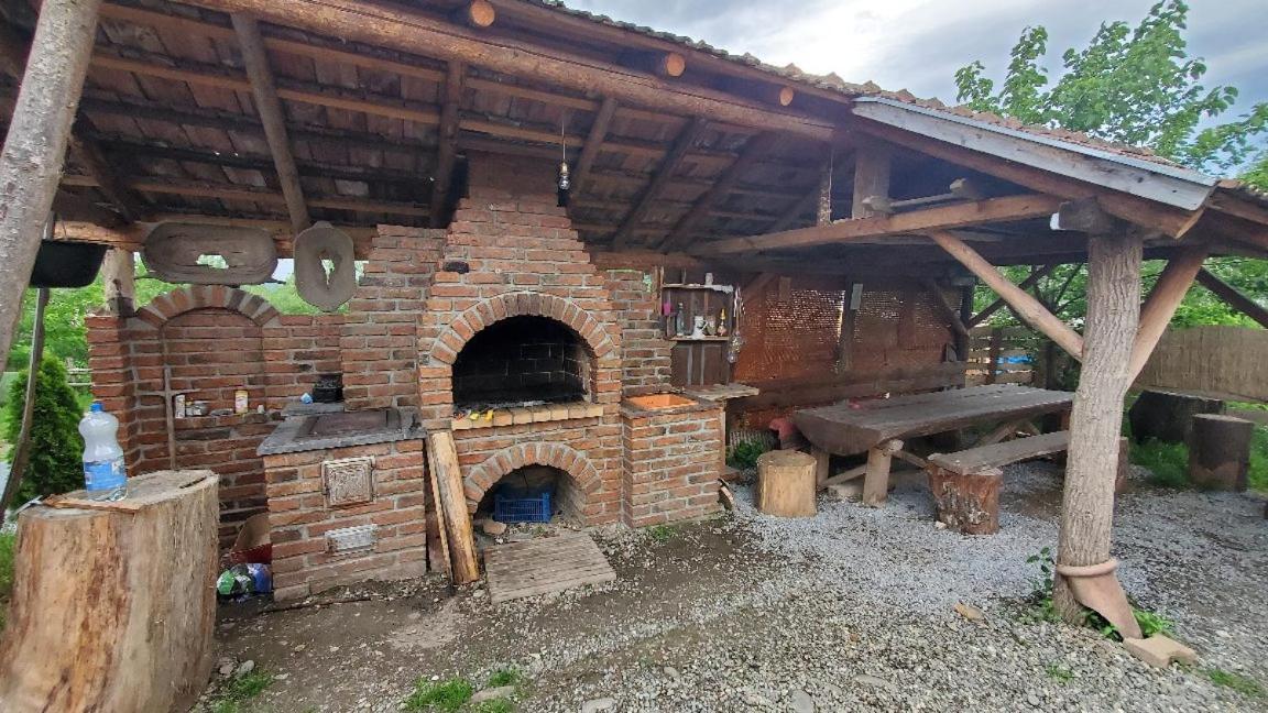 Casa Rustic Fehér&Fekete Vendégházak Sovata Extérieur photo