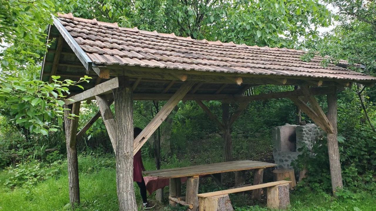 Casa Rustic Fehér&Fekete Vendégházak Sovata Extérieur photo