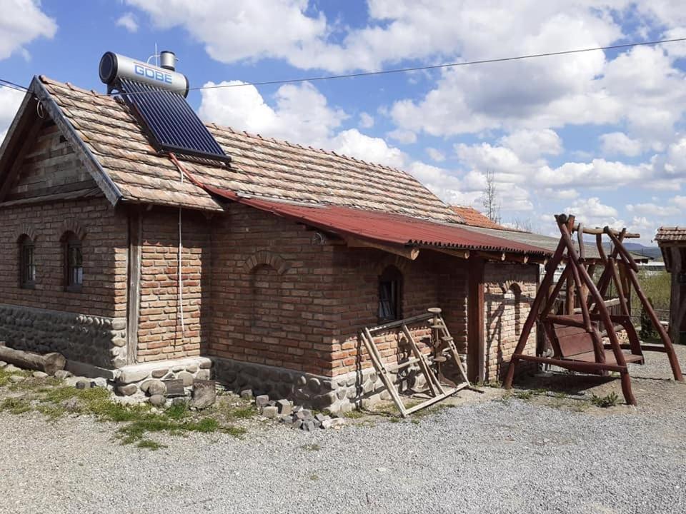 Casa Rustic Fehér&Fekete Vendégházak Sovata Extérieur photo