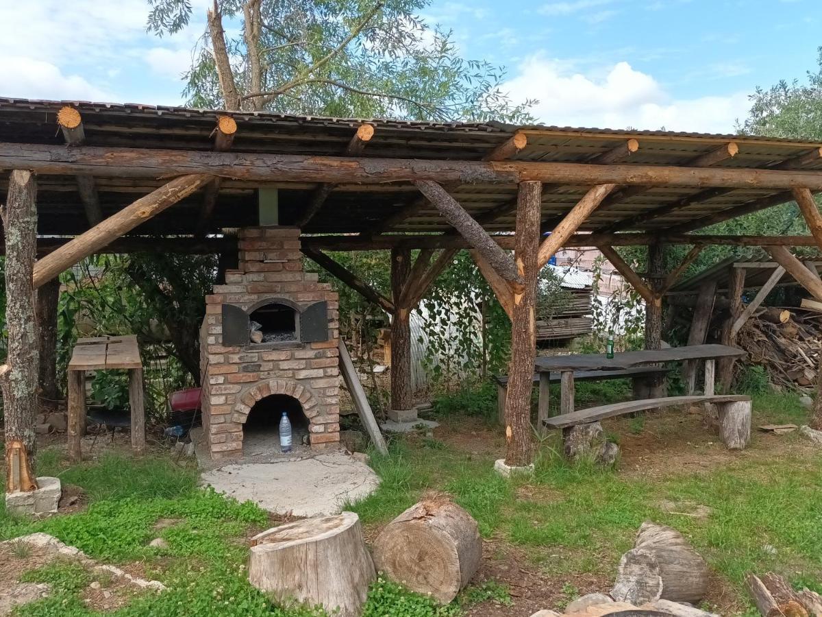 Casa Rustic Fehér&Fekete Vendégházak Sovata Extérieur photo